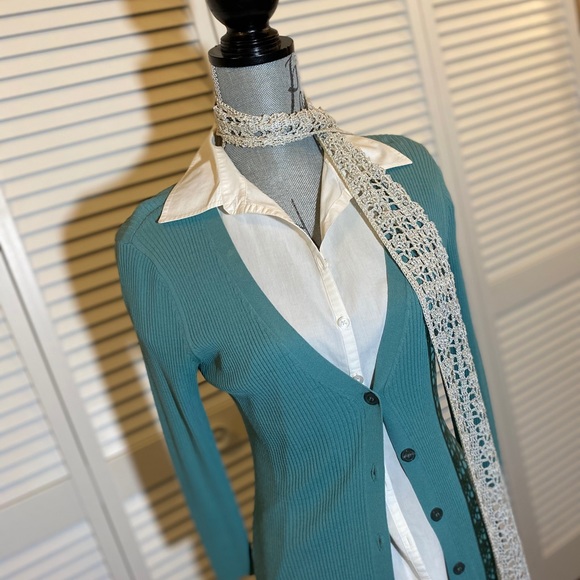 NY&Co. cardigan - Picture 2 of 8